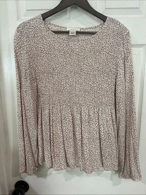 Women’s long sleeve top size XL